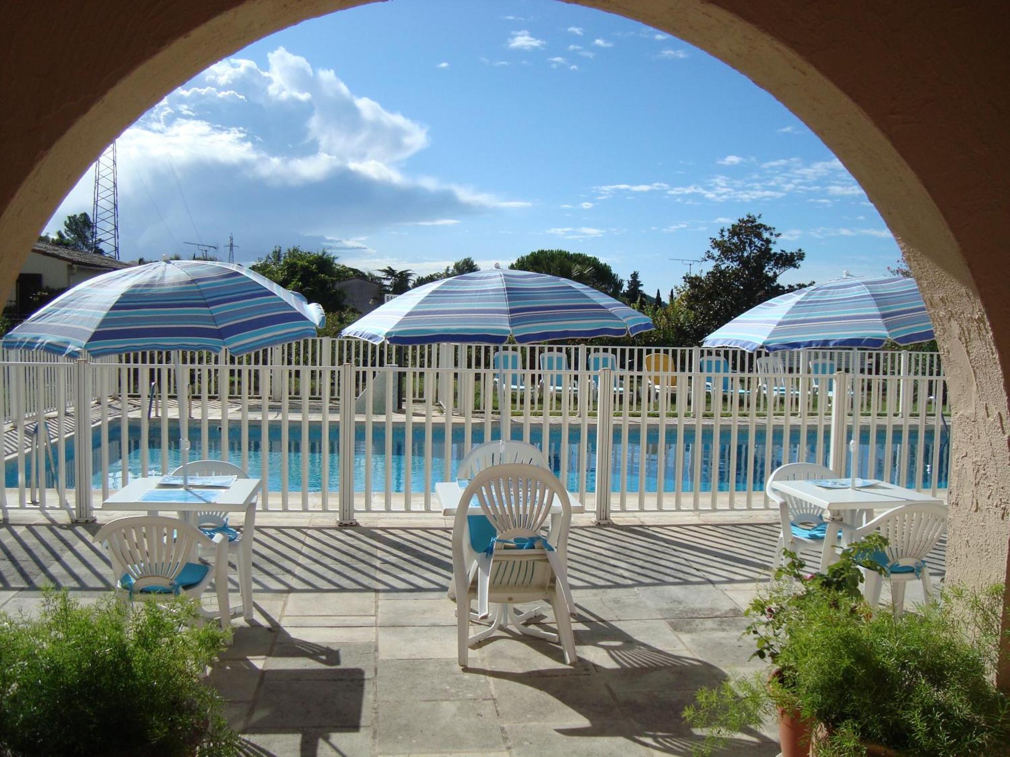 Hotel De La Poste Peymeinade Εξωτερικό φωτογραφία