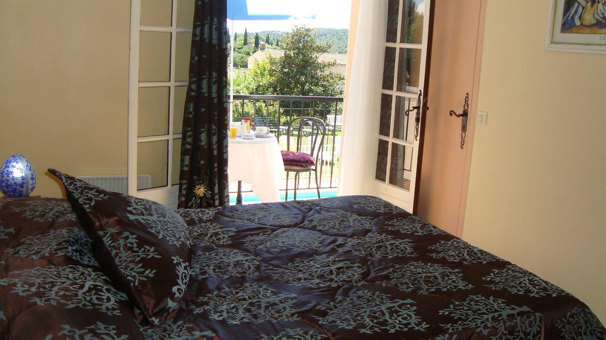 Hotel De La Poste Peymeinade Εξωτερικό φωτογραφία